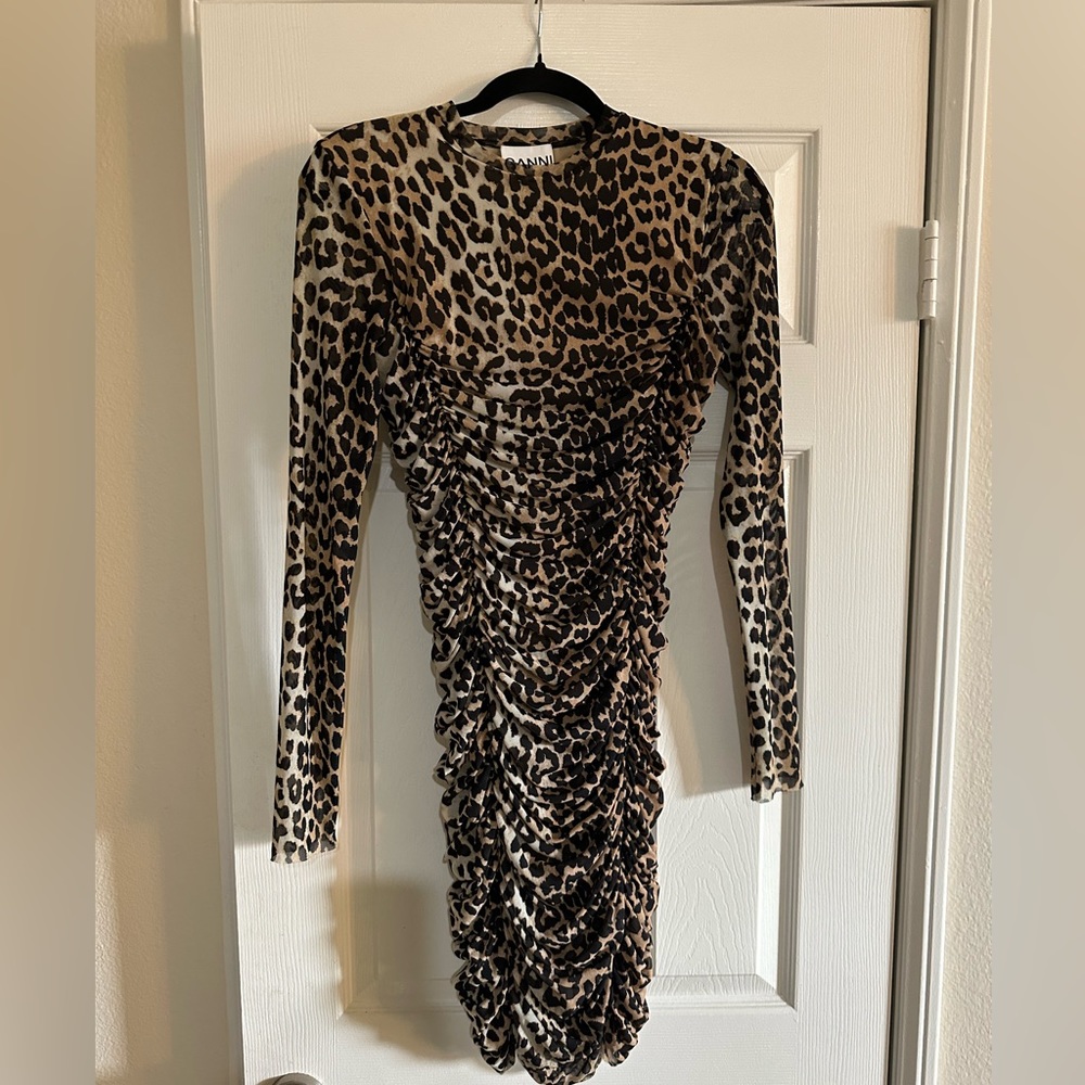Gannon long sleeve dress size 34